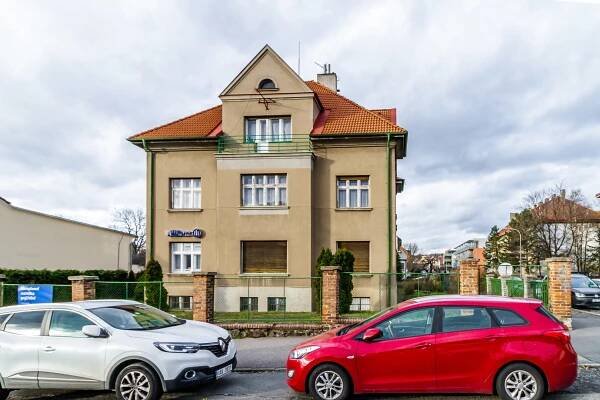 Prodej domu 660 m2, Praha 8, Kobylisy | Artem Saykin