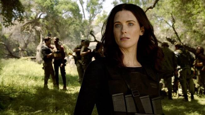 Poslední loď - Most - Z filmu - Bridget Regan