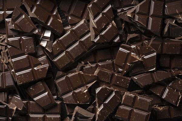 Nejzdravější čokoláda je plná antioxidantů a minerálů. Jedná se o tento druh a můžete ho jíst denně