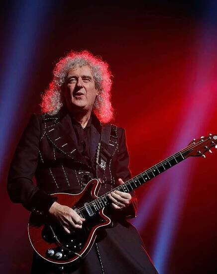 RECENZE: Queen hráli opět best of. S perfektní vizuální show
