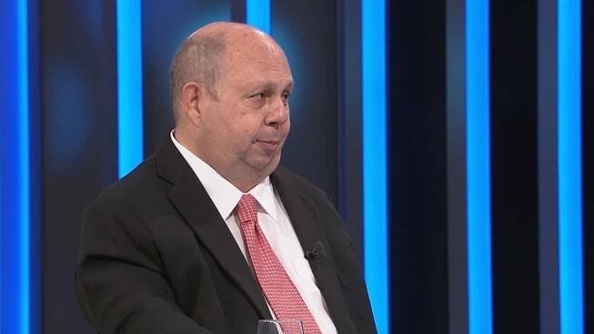 Cikrt: Ve zdravotnictví se spalo, pokusy o změnu udusil strach. Potřebujeme plán, míní politici
