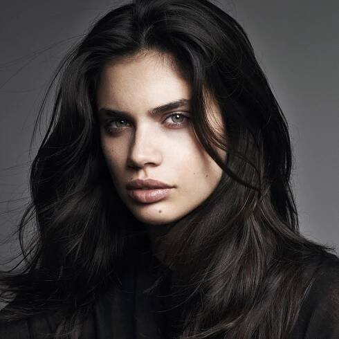Emeraude Toubia – Goodys.Blog