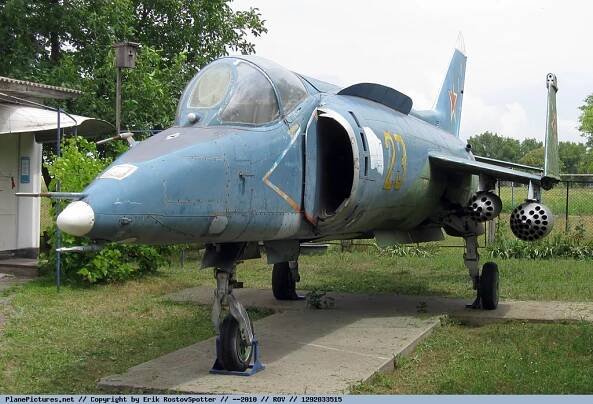 Jakovlev Jak-38 [kód NATO: Forger-A] : Jakovlev
