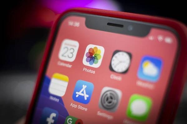 Boy told Apple’s Siri: “I’m going to shoot up a school.” Siri responded with a list of schools in the area