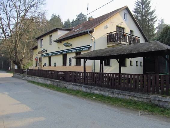 03 Vlkovec, krčma U žraloka