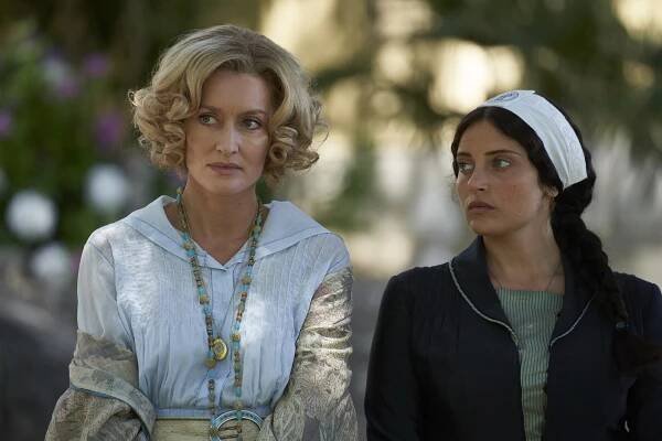 Hotel Portofino - Pozvání - Z filmu - Natascha McElhone, Carolina Gonnelli