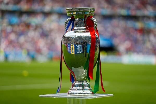 ME ve fotbale (EURO): Informace a zajímavosti - KurzoveSazeni.com