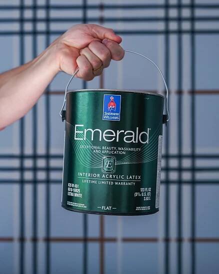 Custom Plaid Mural Wall Featuring The Sherwin-Williams 2024 Color Of The Year — Renovation Husbands
