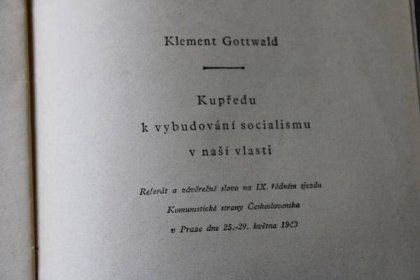 Kupředu k vybudování Socialismu v naší vlasti / Sjezd KSČ 1949   (k5) - Odborné knihy