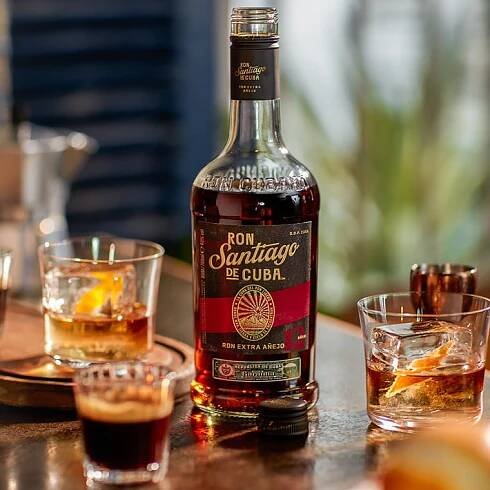 Kubánský rum – Ron Santiago de Cuba – ALKOHOL DRINK