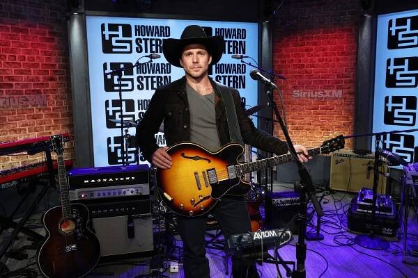 VIDEO: Lukas Nelson Talks Relationship With Dad Willie Nelson, Performs ‘All God Did’ Live on the Stern Show