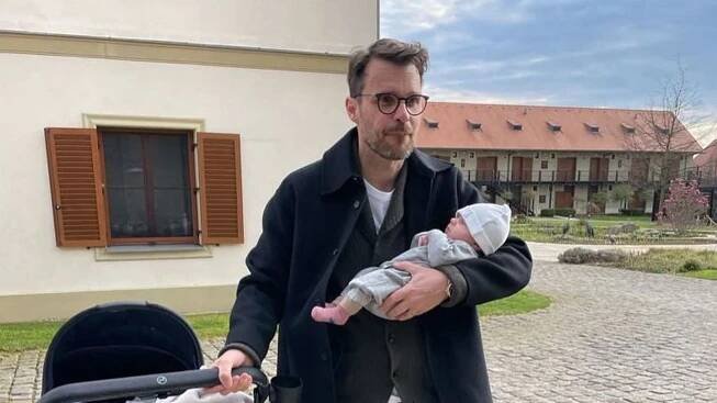 Leoš Mareš ukázal Alex, má kukuč po něm