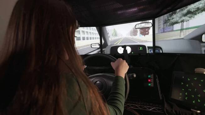 Simulátor pomáhá mladým řidičům s ADHD jezdit bezpečněji