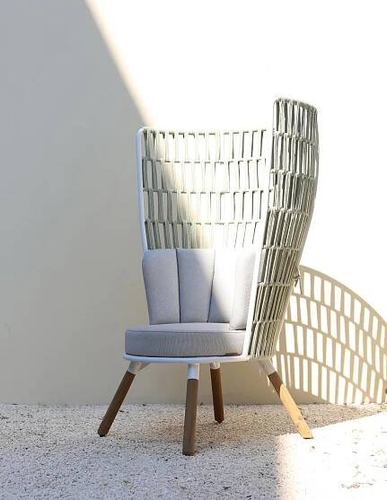MAMAGREEN_DAISY_Rae_Chat_Chair_High_Back_Teak_Legs
