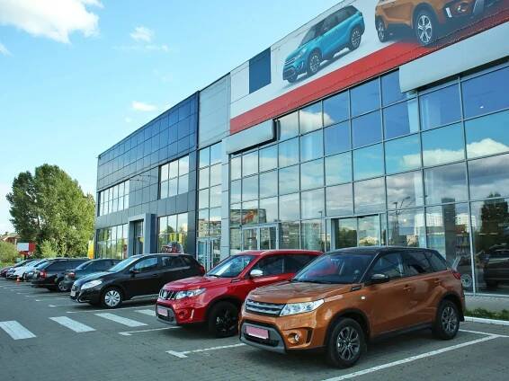Reach automotive customers — Optimum Media