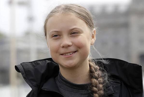 Aktivistka Thunbergová na Facebooku varuje před falešnými Gretami. Zároveň se ale pochválila