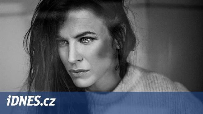 Kvůli roli bych asi neskákala padákem, říká Petra Nesvačilová - iDNES.cz