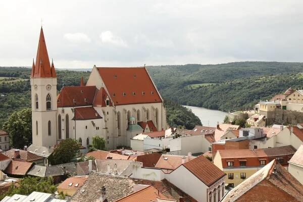 Kostel sv. Mikuláše zdroj: Wikimedia Commons