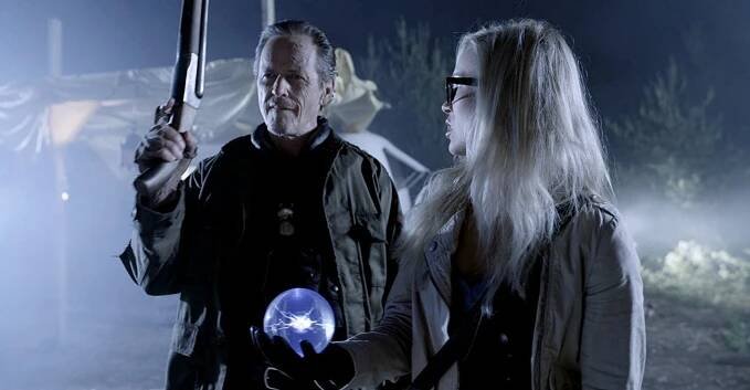 Tak trochu zombie - Z filmu - Stephen McHattie, Emilie Ullerup
