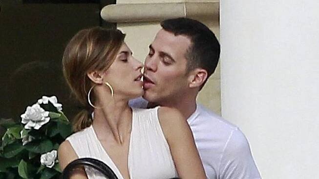 Krásná Elisabetta Canalis vyměnila Cloonyho za šílence ze skupiny Jackass - Super.cz