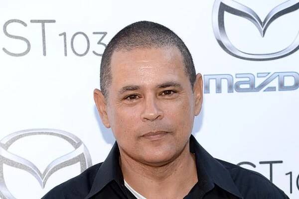 Raymond Cruz photographed in 2015