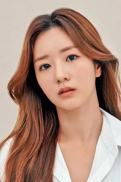 Yoon Bo-mi herečka