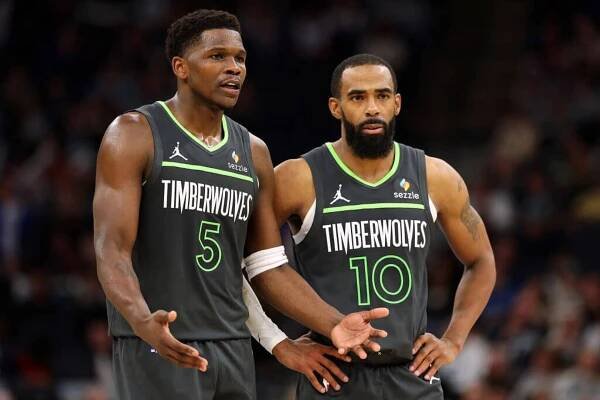 'Uncle Mike' Conley validates Chris Finch's decision to start him: 'He was huge'