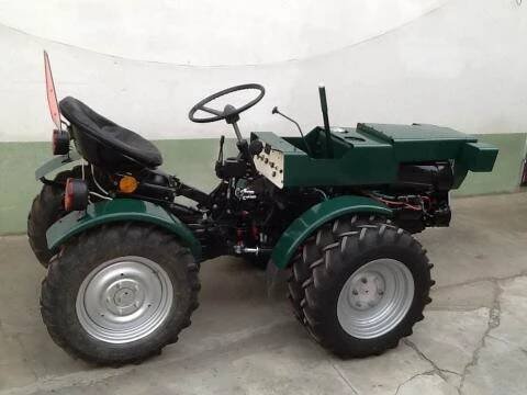MT8 132.2 - Prodám Malotraktor TK MT8 132.2 - dvouválec s přední dvojmontáží (lehce - agroBAZAR / TRAKTORY / 4x4