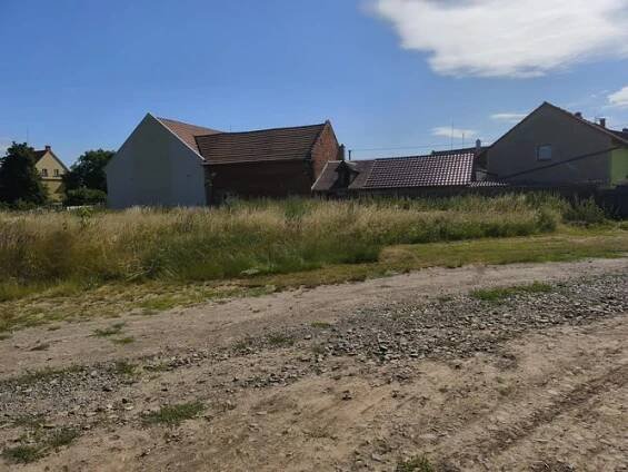 Sečení vysoké trávy od 4 Kč Litovel, Tři Dvory TrávníkářJM • Firmy.cz