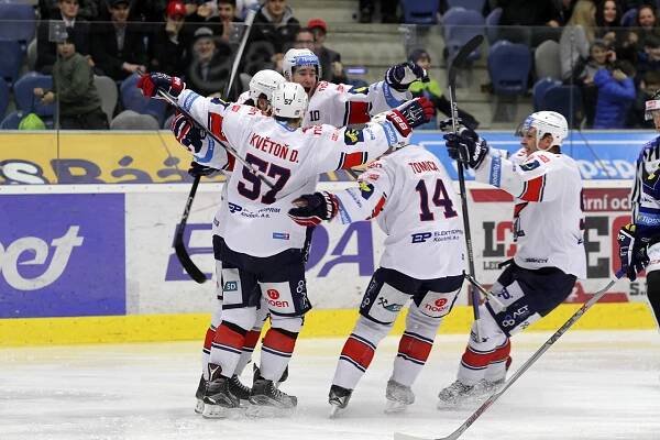 Piráti Chomutov » Připomeňte si rok 2016: První extraligové play-off, nejistota i radost v NHL a reprezentaci