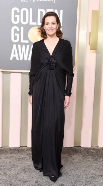 Golden Globes red carpet 2023: Best fashion.