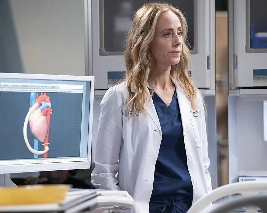 Chirurgové - How Do I Live - Z filmu - Kim Raver