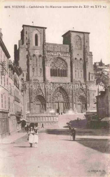 AK / Ansichtskarte VIENNE  Vienne-sur-le-Rhone 38 Isere Cathédrale St. Maurice construite du XIIe au XVIe siècle