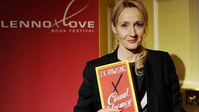 Rowlingová konečně v češtině, Prázdné místo vyjde v dubnu
