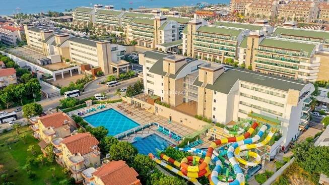 CRYSTAL WATER WORLD RESORT & SPA - Turecko - Turecká riviéra - Belek | Superzajezdy.cz