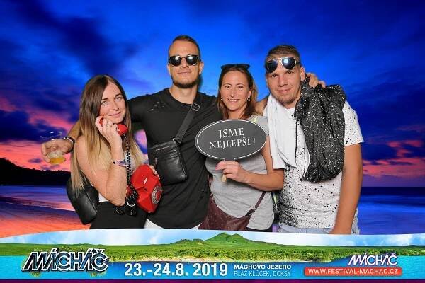 Festival Mácháč den první, Česká Lípa | Fotokoutek.FUN