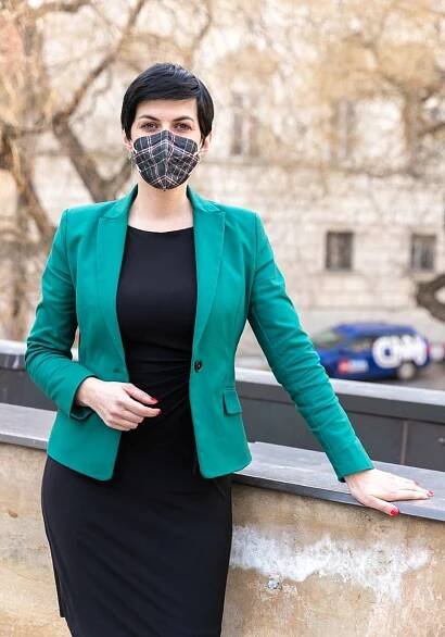 Uspěje žádost o delší nouzový stav? Piráti, ODS i KSČM studují data, jiní už řekli ne