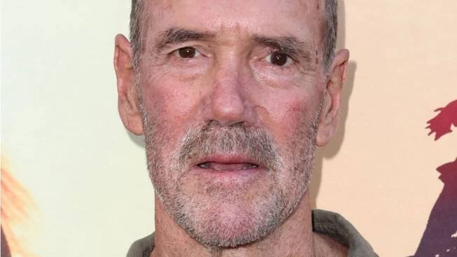 Zemřela hvězda seriálu Pobřežní hlídka. Michael Newman bojoval s Parkinsonovou chorobou