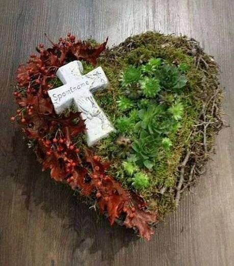 Dekorace na hrob Pinterest