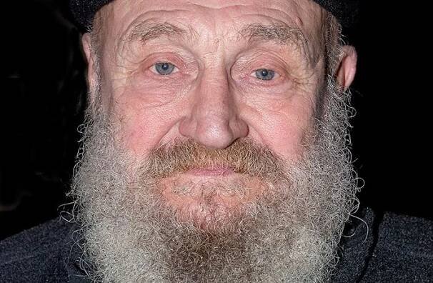 Ve věku 87 let zemřel německý herec Rolf Hoppe, král z Tří oříšků pro Popelku