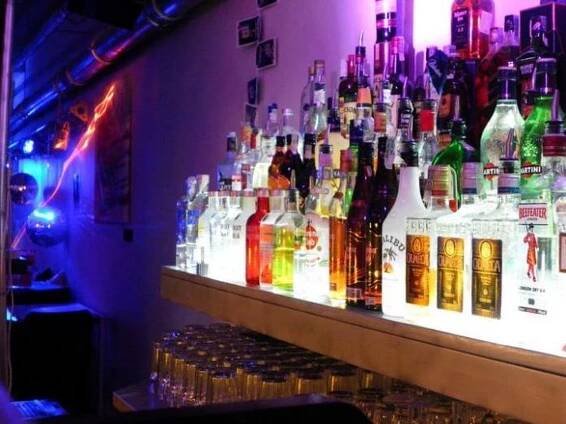 Experiment Art Lounge club Liberec | Apetee