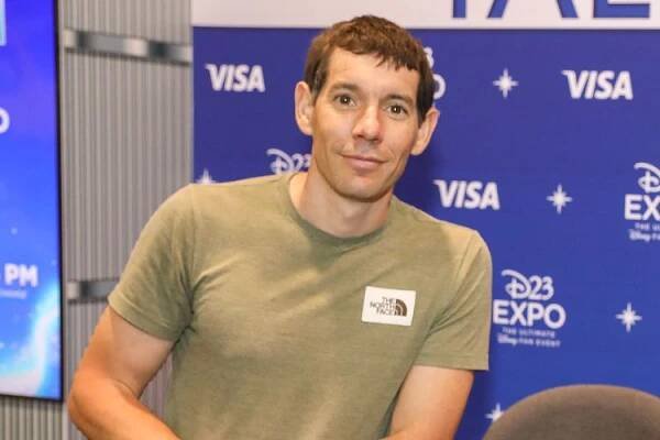 'Free Solo' Star Alex Honnold Is Training for Next Climb with Unconventional Sport: Thumb Wrestling (Exclusive)