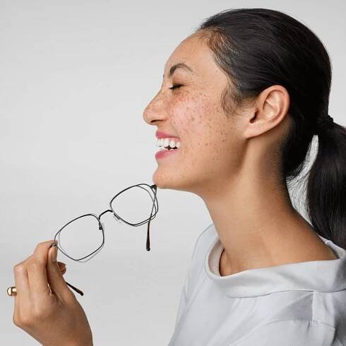 Thin Frame Glasses: Sleek & Stylish