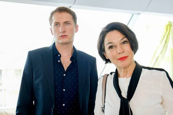 Lukas Weiss, Julia Stemberger - Schnell ermittelt - Sabine Strobl - Z filmu