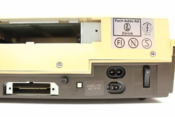 Konektory-Sharp-MZ-800