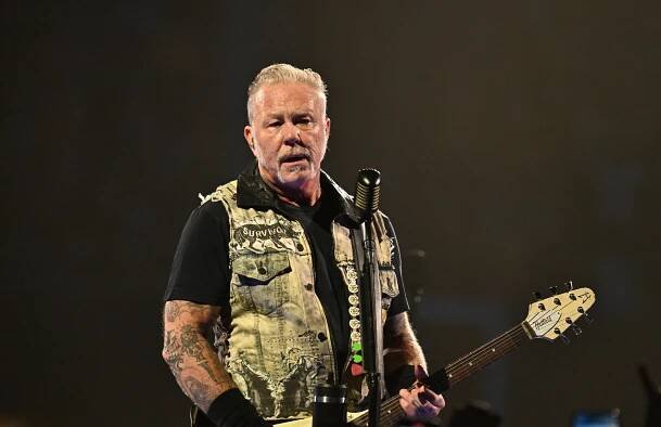 James Hetfield of Metallica performing live.