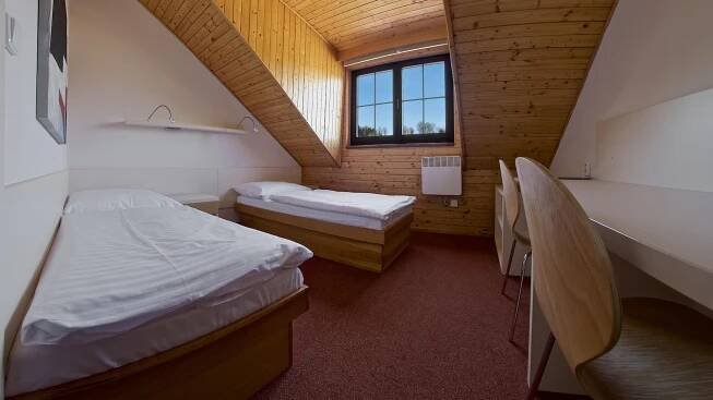 Ubytování typu standard, vlastní koupelna | Sporthotel Kácov