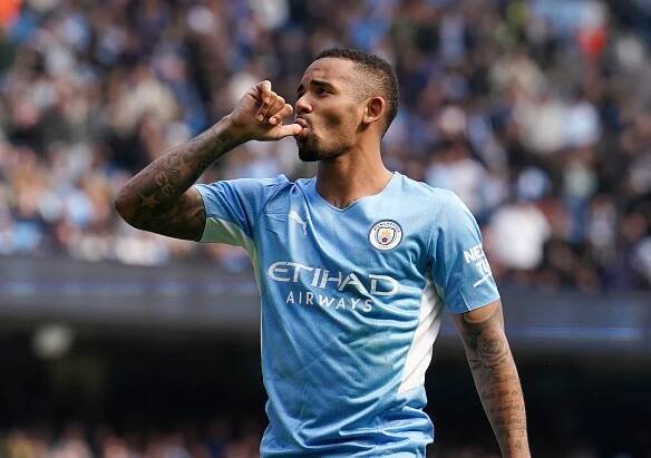 Gabriel Jesus transfer: Tottenham ‘set to battle Arsenal’ for Man City forward