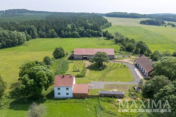 Prodej rodinného domu patrový Plzeň-jih • Sreality.cz