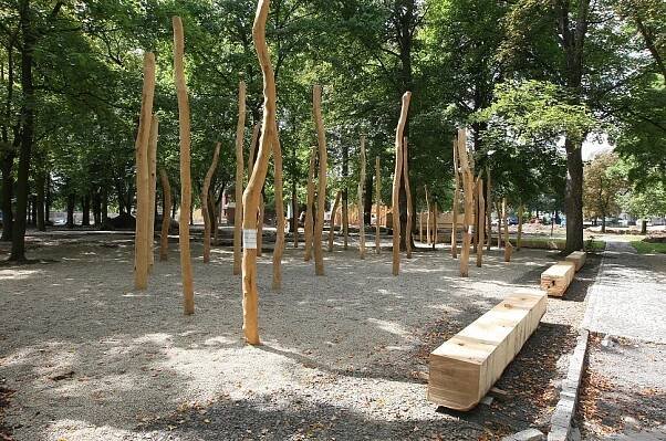 FOTOGALERIE: Jiráskovy sady chtějí stihnout do října